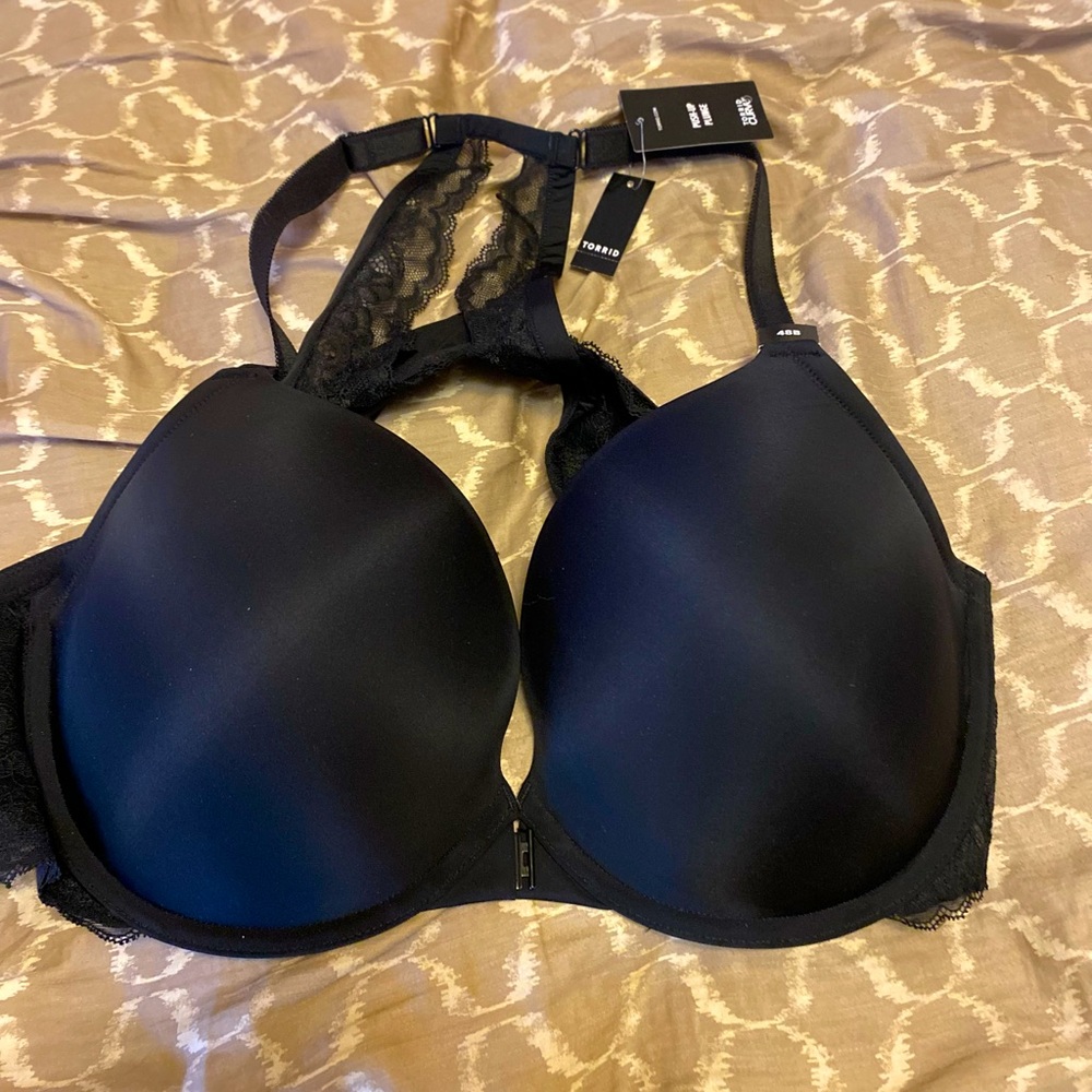 NWT Black Torrid push up Plunge bra